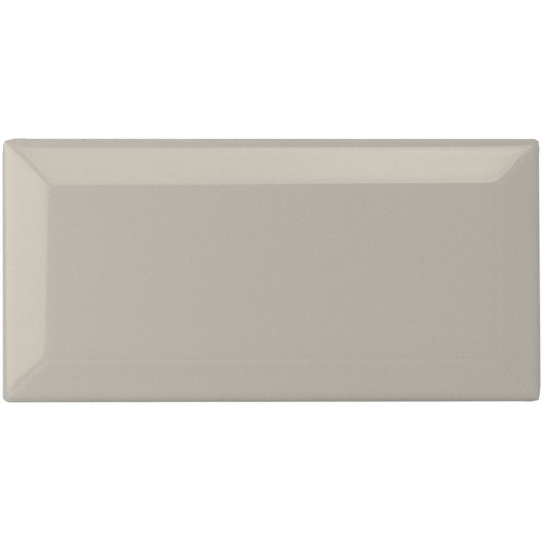Brilliant White Metro, 150 x 75 x 7