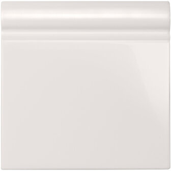 Brilliant White Skirting, 152 x 152