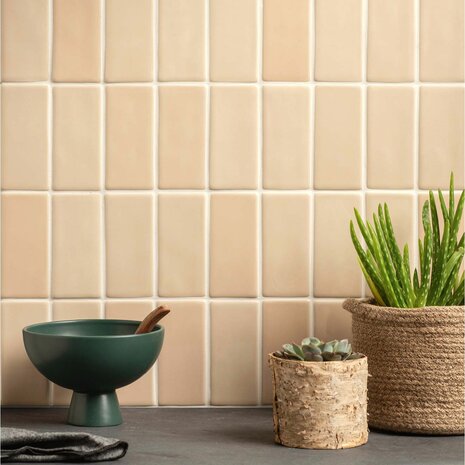 Pebble Half Tile, 127 x 63 x 10