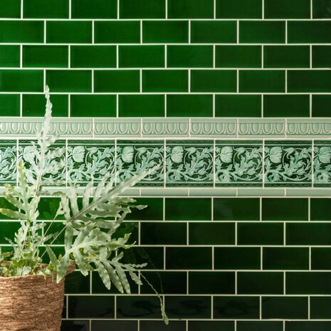 Berkeley Jade Breeze on Victorian Green 152 x 152 x 7