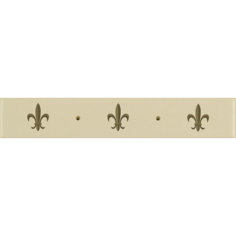 Fleur De Lis Platinum on Country White 152 x 25